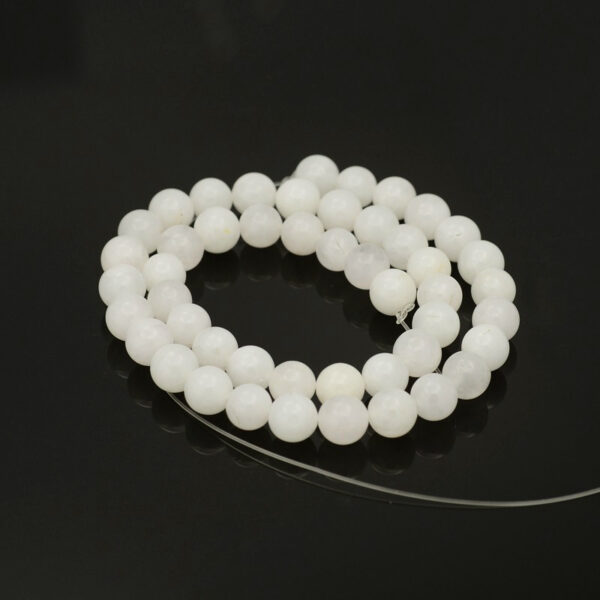 Nat. Valge Jadeiit 6mm